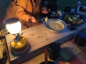 食事の時は小さい方で